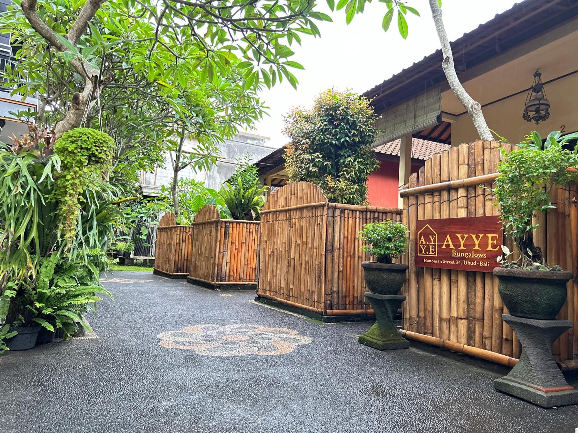 Ayye Bungalows Ubud Extérieur photo