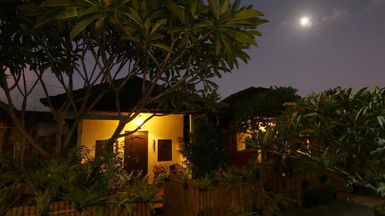 Ayye Bungalows Ubud Extérieur photo